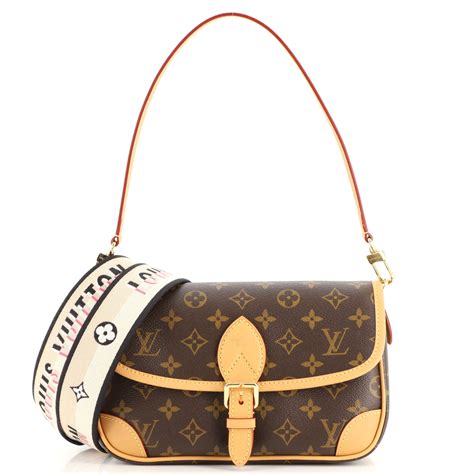 bolsa feminina louis vuitton original|louis vuitton diane bag 2022.